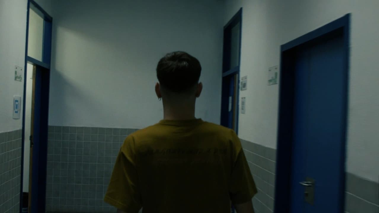 PUM. Ya está aquí la guerra.