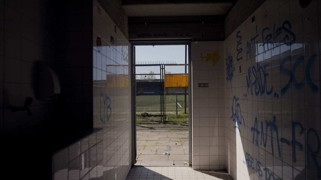 Stil aan de overkant